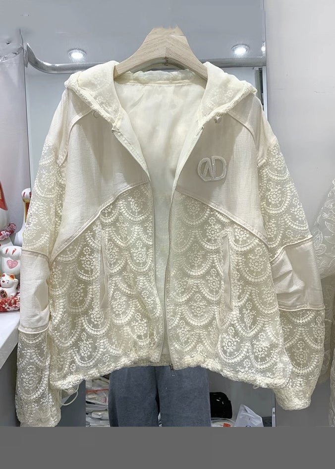 Luvik | Lys beige hettegenser med glidelås Blomstermønster Lange ermer