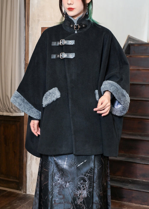 Luvik | Mustat tyylikkäät fleecetakit, joissa on lepakon hihat