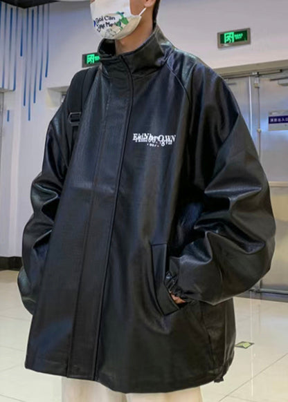 Luvik | Miesten musta tekonahkatakki vetskarilla