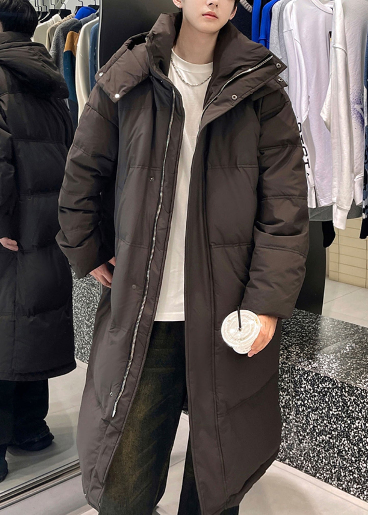 Luvik | Kahvipaita pääntiellä varustettu miesten untuvapusero Pitkä talvitakki