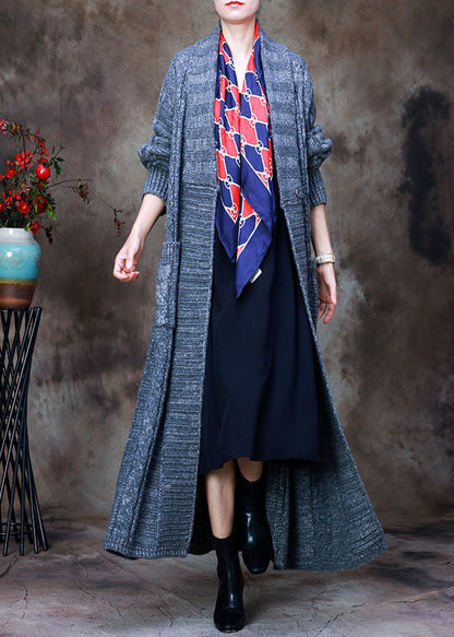 Luvik | Harmaat villa neule-trenssit V-kauluksella