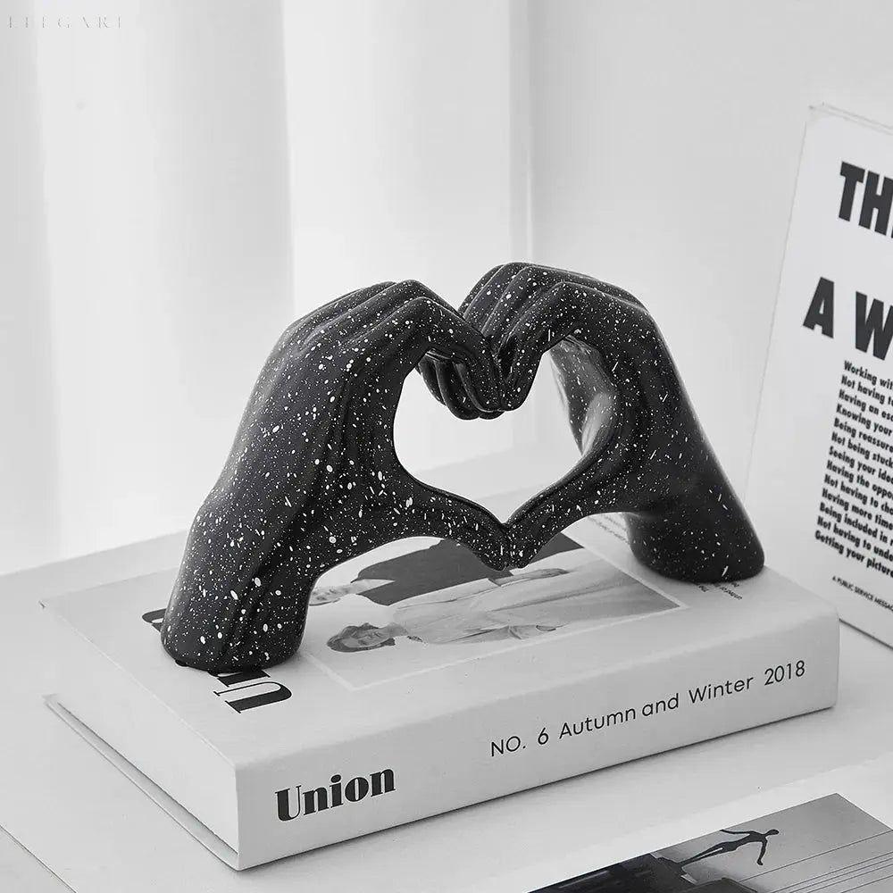 Love Hands - Estetisk Hjertehender Romdekor | Luvikno