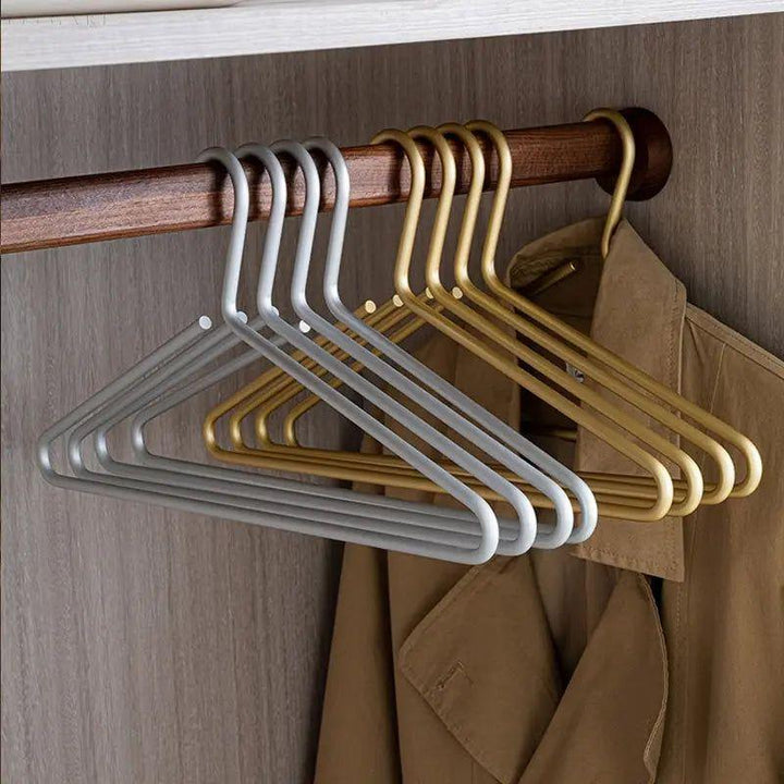Luvikno | Luksus Anti-Skli Kleshengere - Stilige Egnede Matte Kleshengere For Langvarig Bruk - (5 per sett)