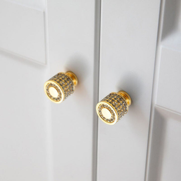 CrystalHandle - Elegant og Glans - Forbedre ditt Hjem! | Luvikno