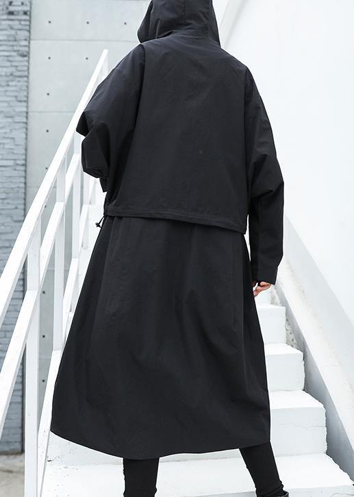 Luvik | Lang slim fit hettegenser med svarte lommer