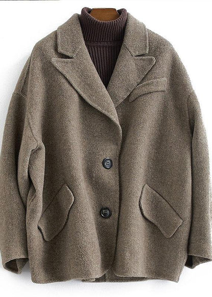 Luvik | Sukladuhkureita naisten suklaanvillasta Suuret koot muoti Takit napilla Takit kääntökaulukolla naisille