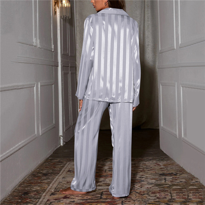 Luvik | Tyylikkäät Silkkipyjamat