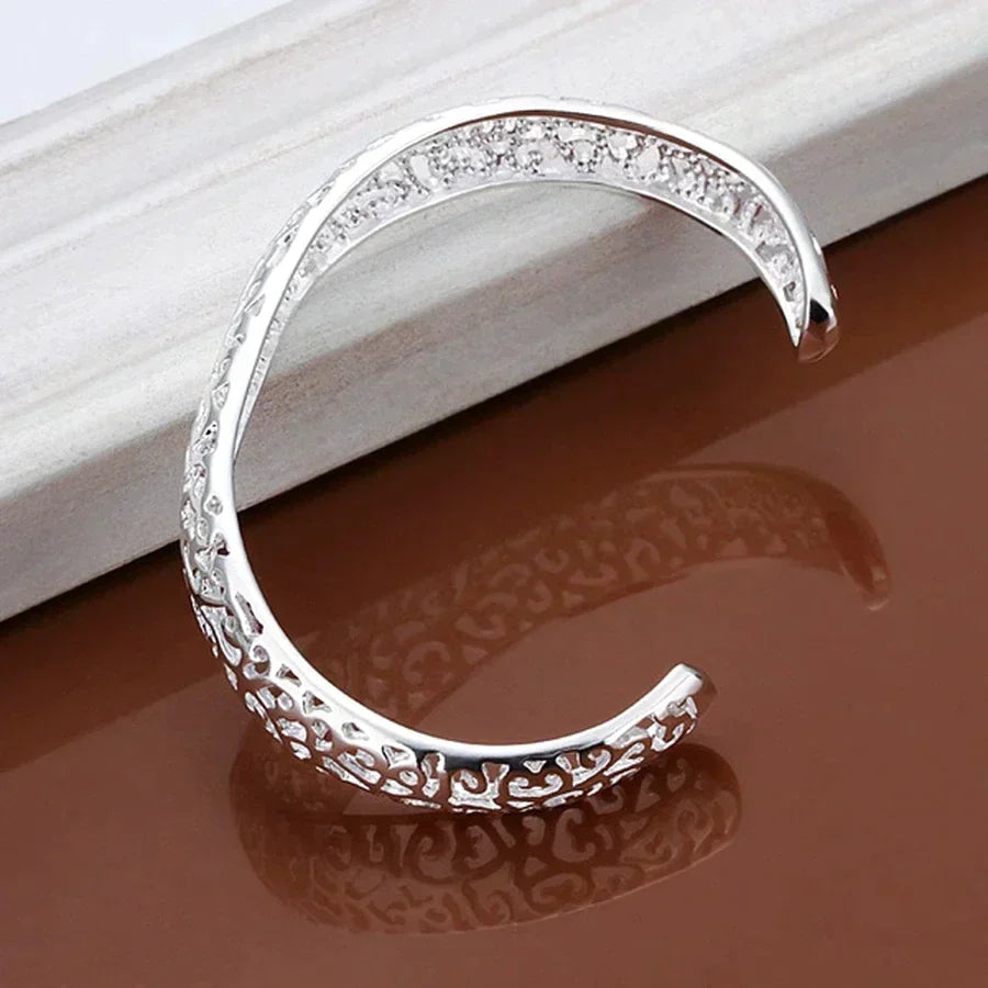 Elegant Sølv Filigran Armbånd | Unikt og Fortryllende Design Luvikno