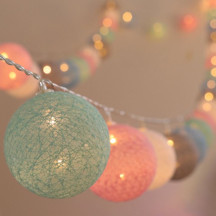 Gledelig Bomull Lys Ball Girlander - LumiBall | Luvikno