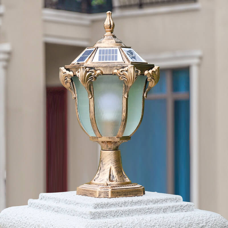 Europeisk Retro Die-Cast Aluminium Glass Solar Vanntett Utendørs Hage Landskap Søyle Lys | Luvikno