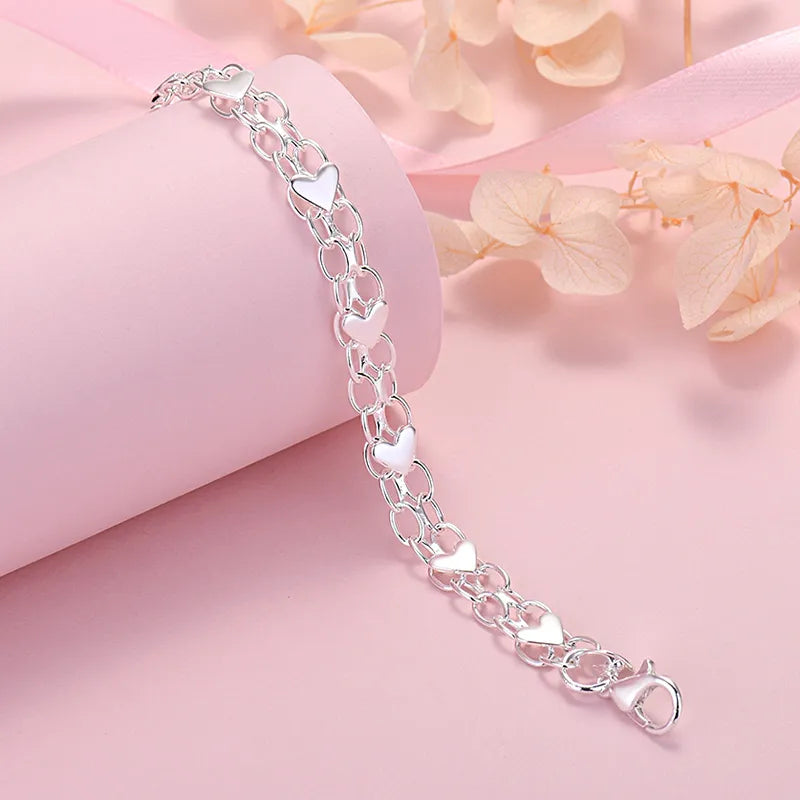 Elegant Luksus Sølv Hjerte Armbånd – Tidløs og Chic Luvikno