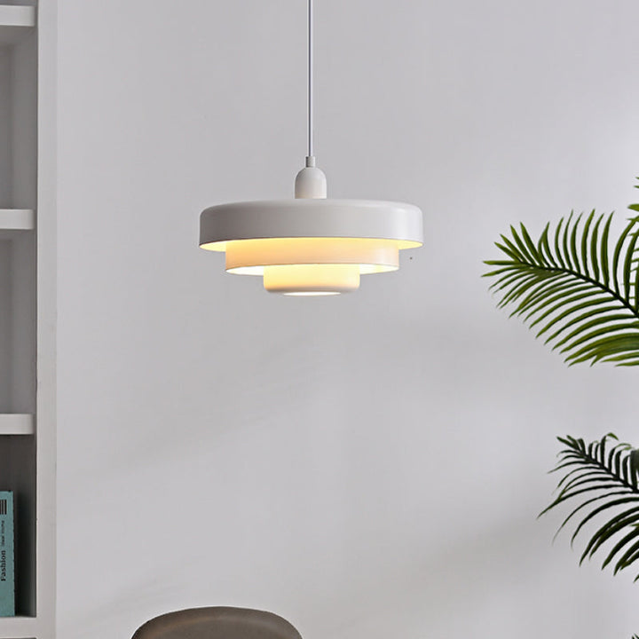 Single Head Bauhaus Iron Pendant Lamp | Luvikno