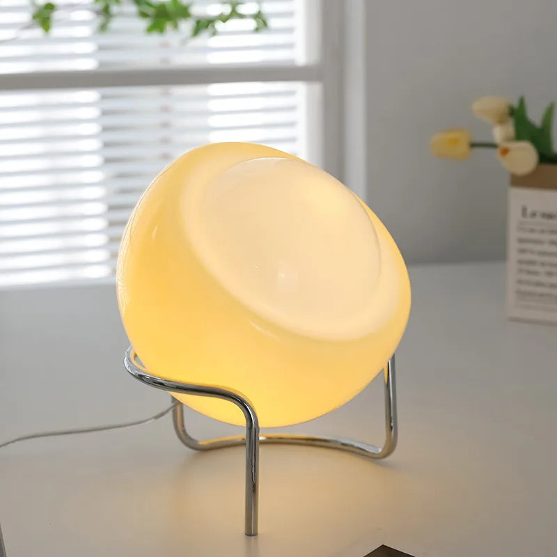 Medieval Glass Lamp – Kreativ Bordlampe i Nordisk Design for Oppholdsrom | Luvikno