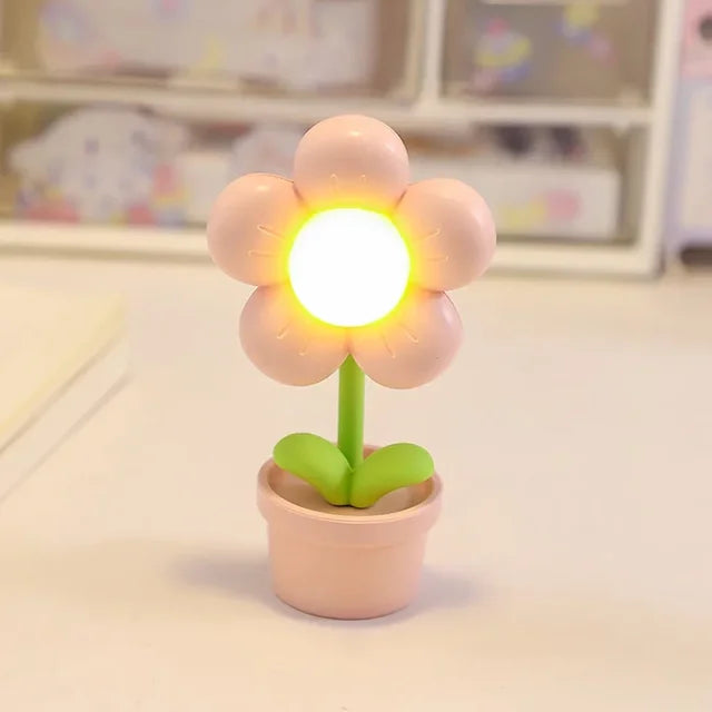 BloomLite – Atmosfærisk Blomsterformet Bordlampe med Myk LED Lys Luvikno