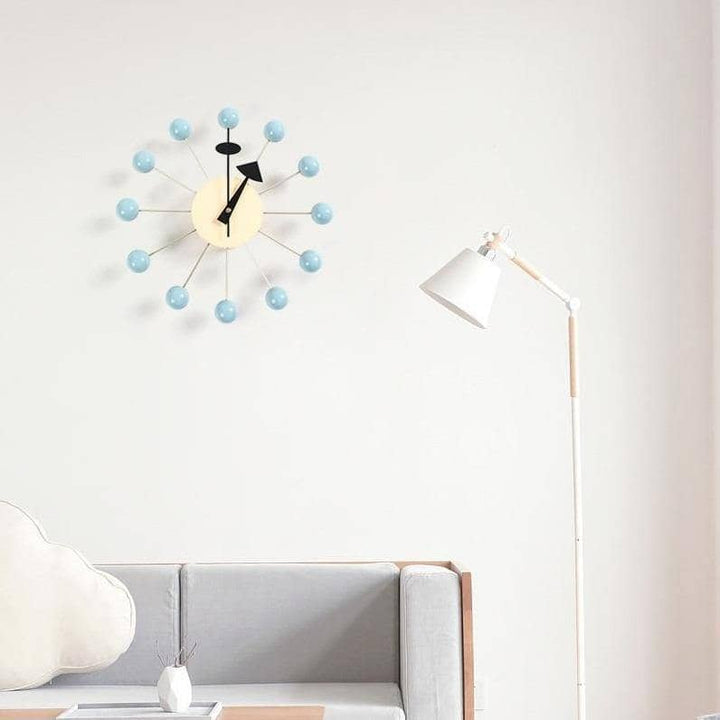 Moderne Veggklokke 3D Design Stille og Minimalistisk 32 cm | Luvikno