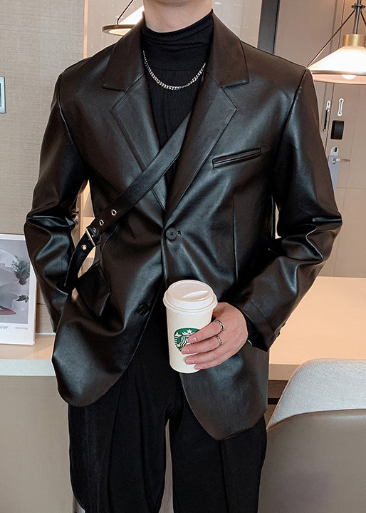 Luvik | Musta Peter Pan kaulus nappi tekonahka takit miehille