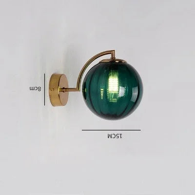 Luvikno | Nordisk Glassvegglampe - Elegant Skandinavisk Vegglampe i Glass med Varm LED Lys