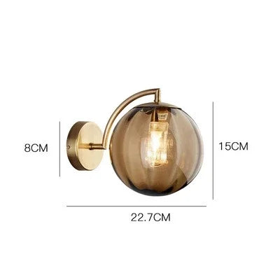 Luvikno | Nordisk Glassvegglampe - Elegant Skandinavisk Vegglampe i Glass med Varm LED Lys