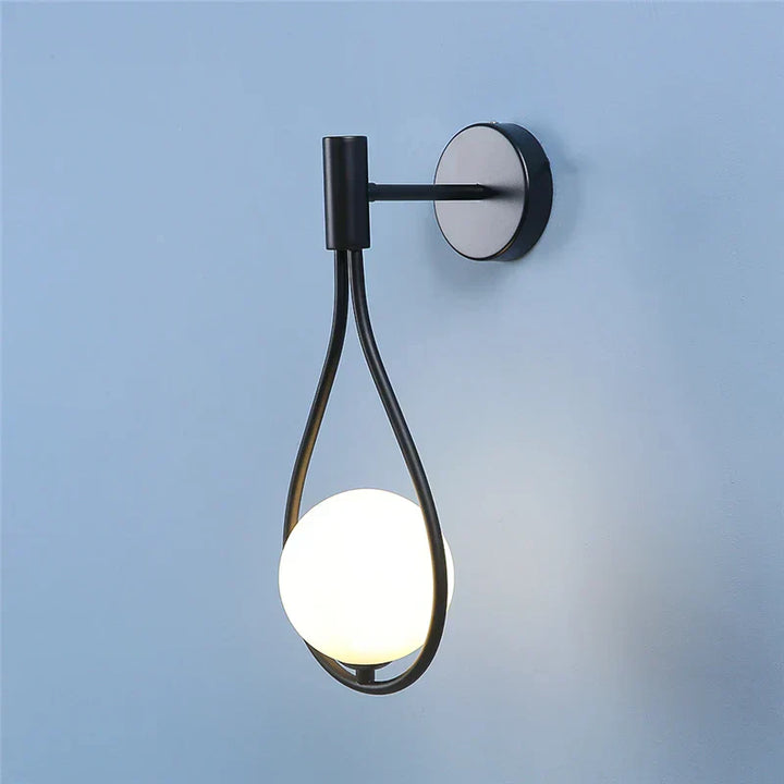 Elegant drop vegglampe for tidløs stil | Luvikno