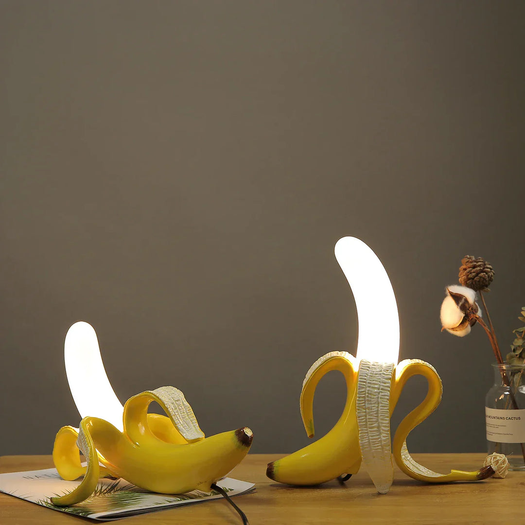 Dekorativ Bananlampe – Moderne Bordlampe for Stilig Interiørdesign | Luvikno