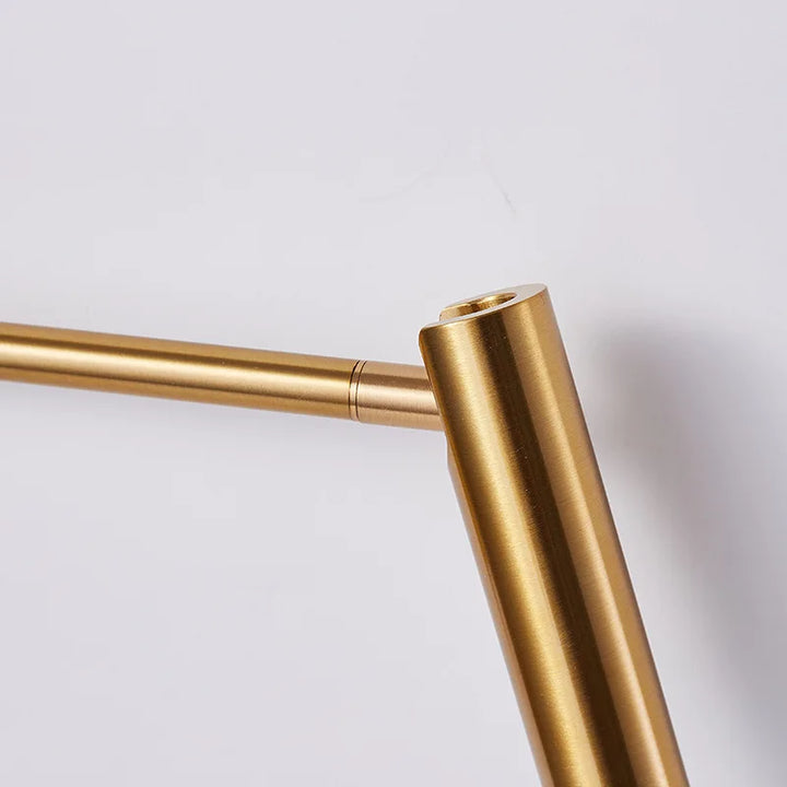 Svingbar LED Vegglampe – Moderne Leselampe for Soverom | Luvikno