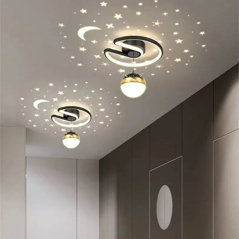 LED taklampe med stjernehimmel – Moderne krystallampe design for barnerom og stue | Luvikno