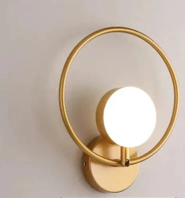 Moderne LED Vegglampe med Sphære Glass - Stilig Vegglampe for soverom & stue | Luvikno