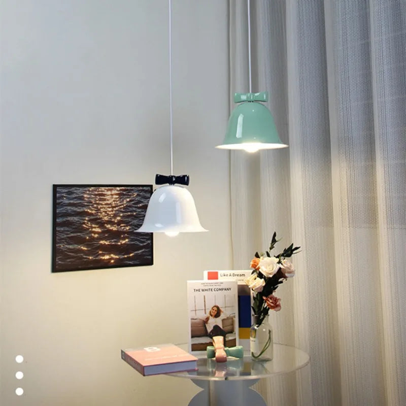 Moderne klokkeformet pendellampe med sløyfe, designer hengelampe for spisestue og kjøkken | Luvikno