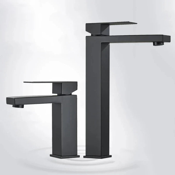 Luvikno | Moderne Svart-Sølv Kran - for Luksus Bathtub Opplevelse