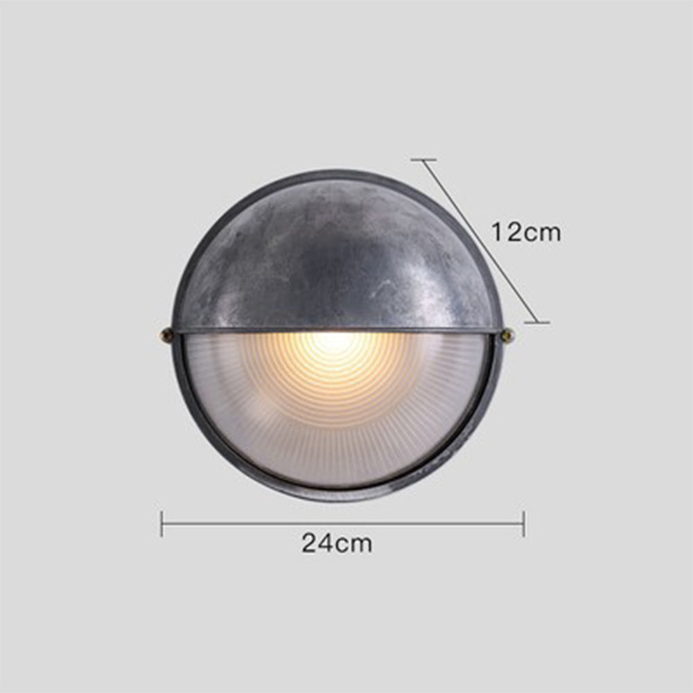 Elegant vanntett utendørs vegglampe | Luvikno