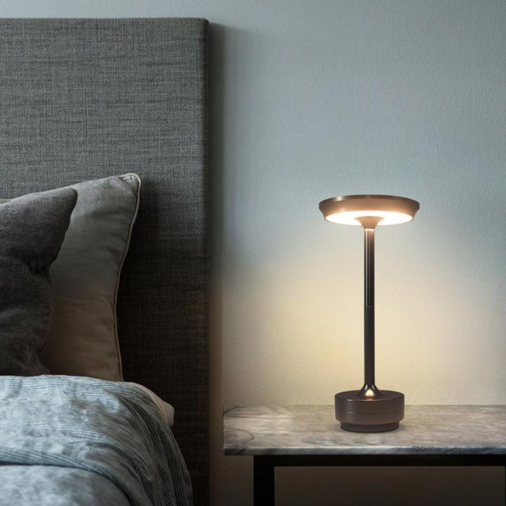Luvikno | Bærbar trådløs bordlampe | Dimbar, oppladbar og ideell for innendørs og utendørs bruk