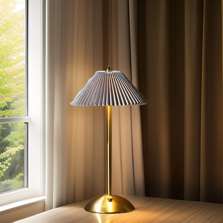 Luvikno | VersaLight Trådlampe Design – Elegant Belysning for Hvert Rom
