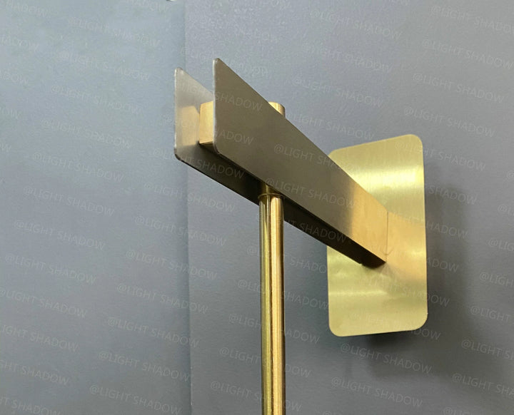 Neith Glass Vegglampe | Luvikno