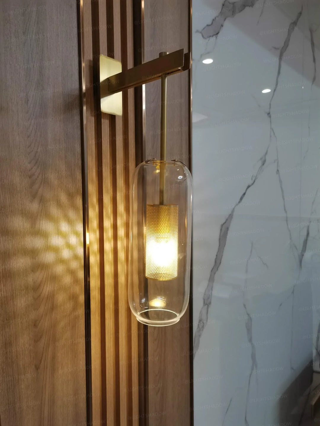 Neith Glass Vegglampe | Luvikno