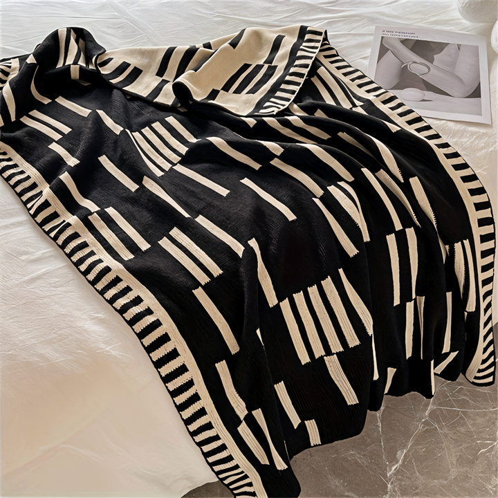 CalmoWeave Teppe | Strikket Teppet Svart-Beige | Myk & Varmende | For Alle Årstider Luvikno