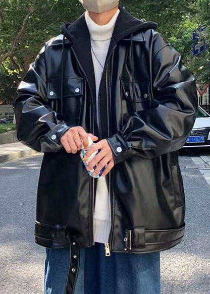 Luvik | Miesten synteettisestä nahasta valmistettu musta patchwork-takki, jossa huppu, feikkikaksi-osainen