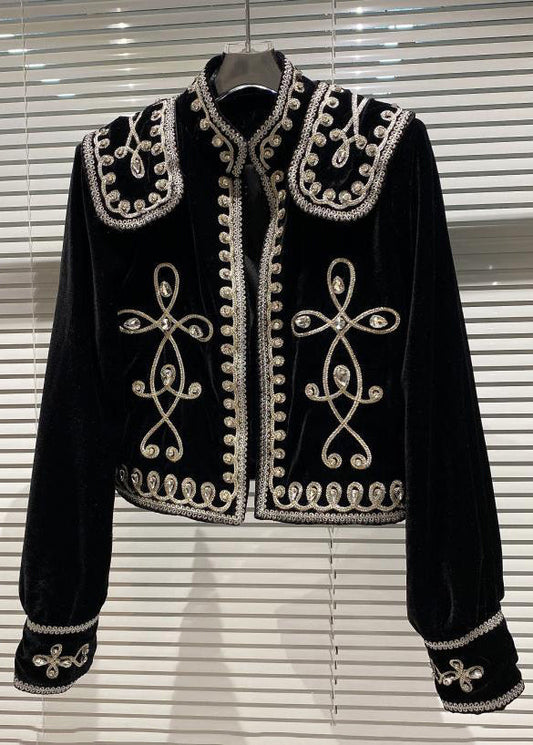 Luvik | Sametti silkistä valmistettu musta zakoni korkeakauluksinen takki