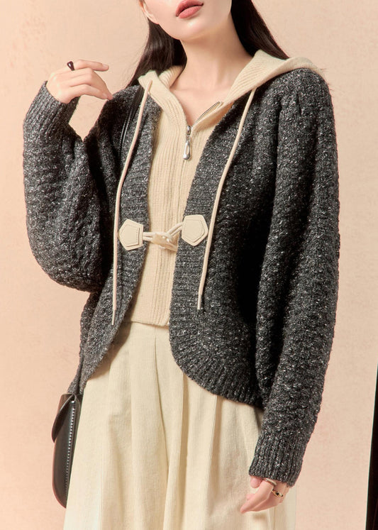 Luvik | Villatakki harmaalla huppulla, patchwork, feikkikaksiosainen, talvi