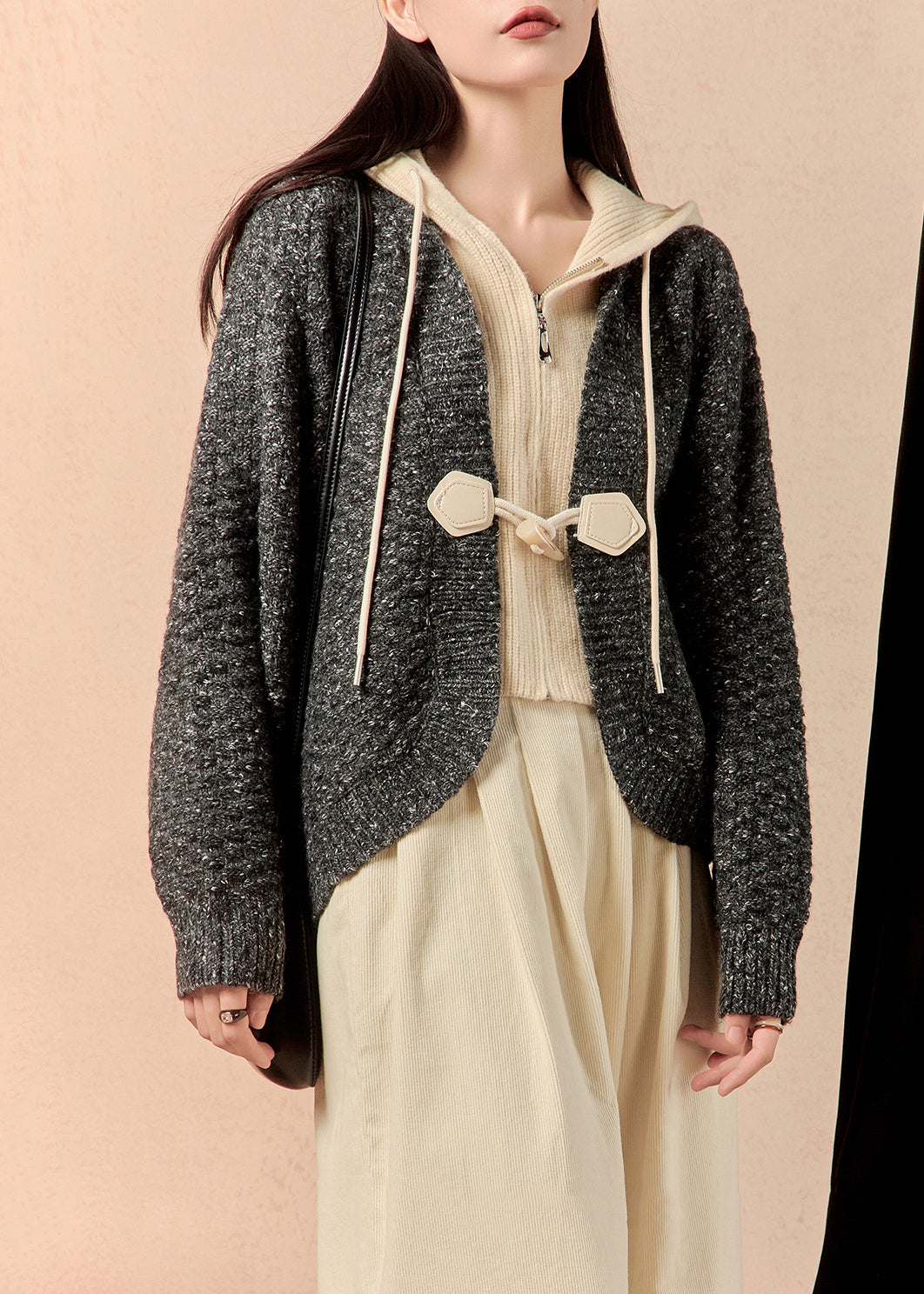 Luvik | Villatakki harmaalla huppulla, patchwork, feikkikaksiosainen, talvi