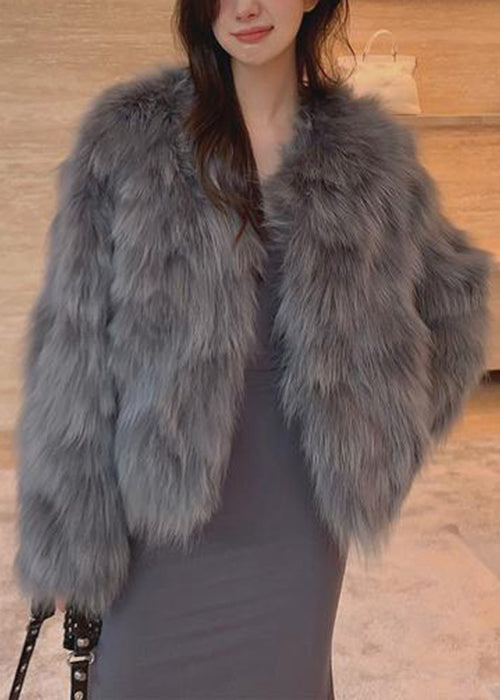 Luvik | Yksiväriset nahka- ja turkishaalarit, joissa on valkoinen pyöreä kaulus