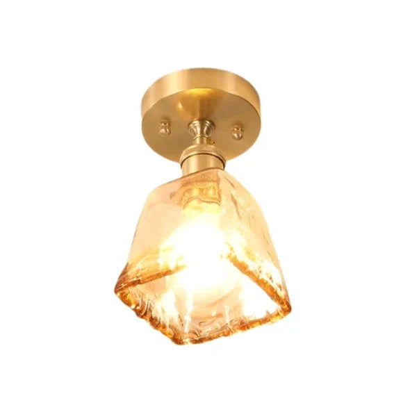 Nordisk taklampe med kreativt glasskopp design – Moderne design for gang og stue | Luvikno