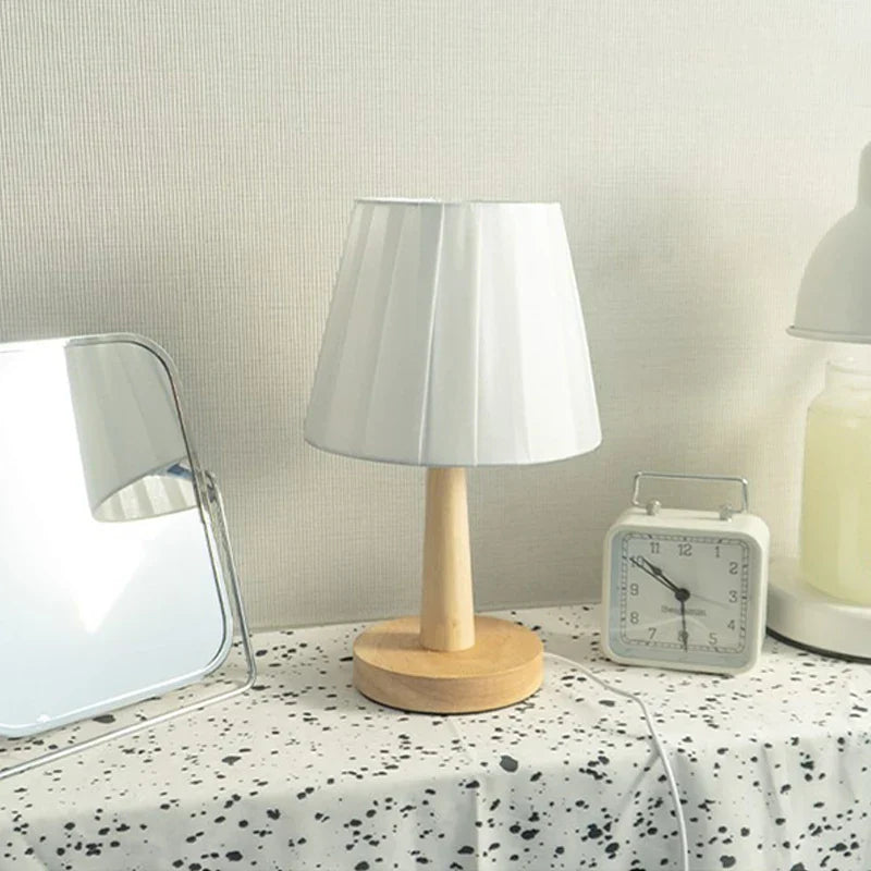 Luvikno | Moderne Dimmbar LED Bordlampe - for Soverom og Stue