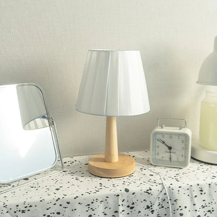 Luvikno | Moderne Dimmbar LED Bordlampe - for Soverom og Stue