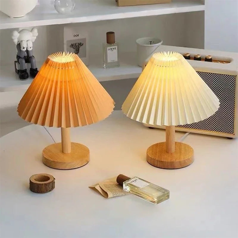 Luvikno | Shadelight - Stilig Minimalistisk Bordlampe for Luksuriøs Innendørsbelysning