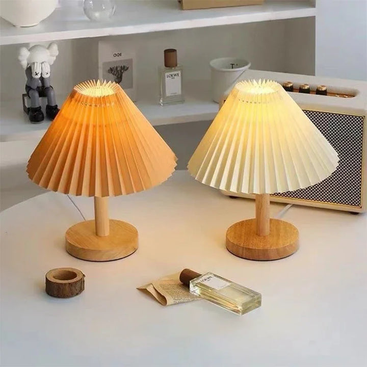 Luvikno | Shadelight - Stilig Minimalistisk Bordlampe for Luksuriøs Innendørsbelysning
