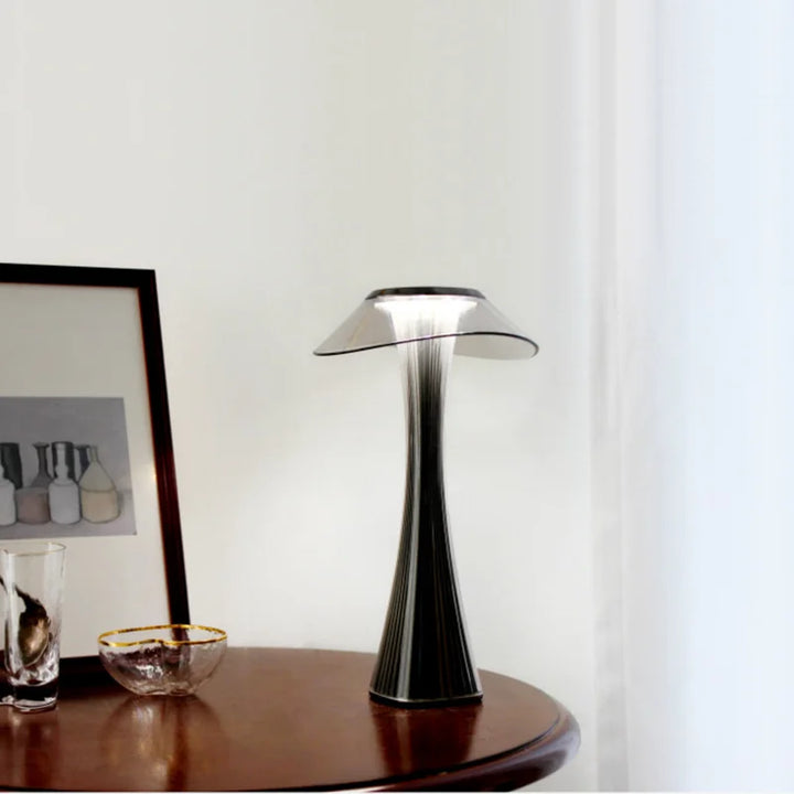 Dimbar LED Bordlampe – Moderne Nattbordlampe med Berøringskontroll, Elegant Belysning for Soverom og Stue | Luvikno