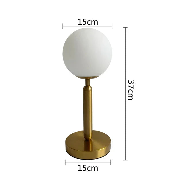 Nordic LED bordlampe med glasskule – Minimalistisk design for stue og soverom | Luvikno