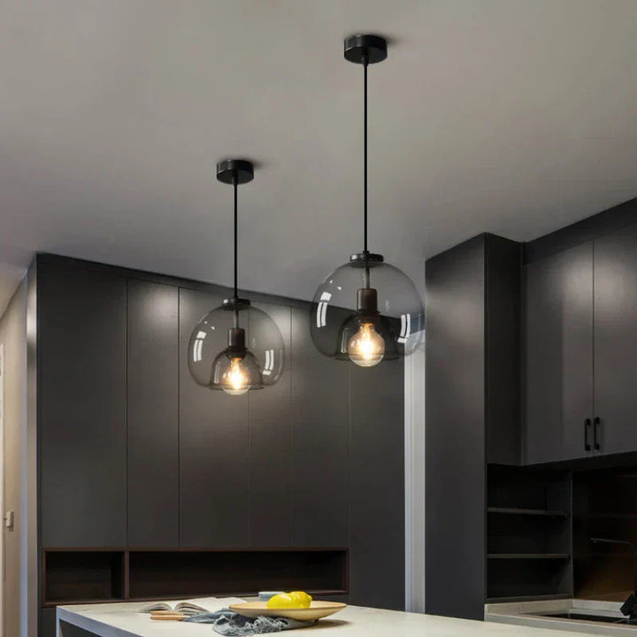 Luvikno | LumiGlow Pendellampe - Moderne Glass Hengelampe for Luksuriøse Interiør