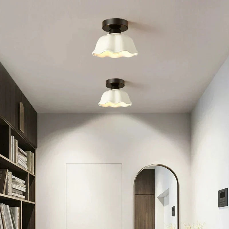 Luvikno | GleamSphere - Elegante lysekroner laget av keramikk og glass