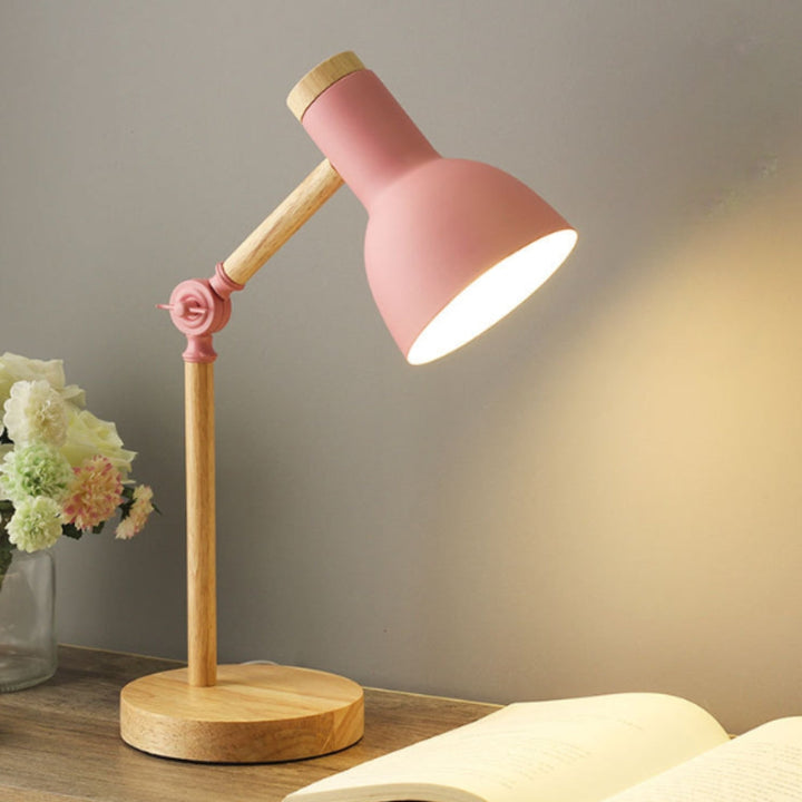 Justerbar Tre- og Jern Skrivebordslampe | Luvikno